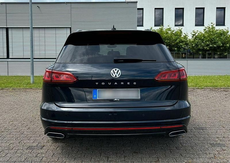Gebraucht VW Touareg R-line 286 PS (210 kW) 2019 Blau SUV