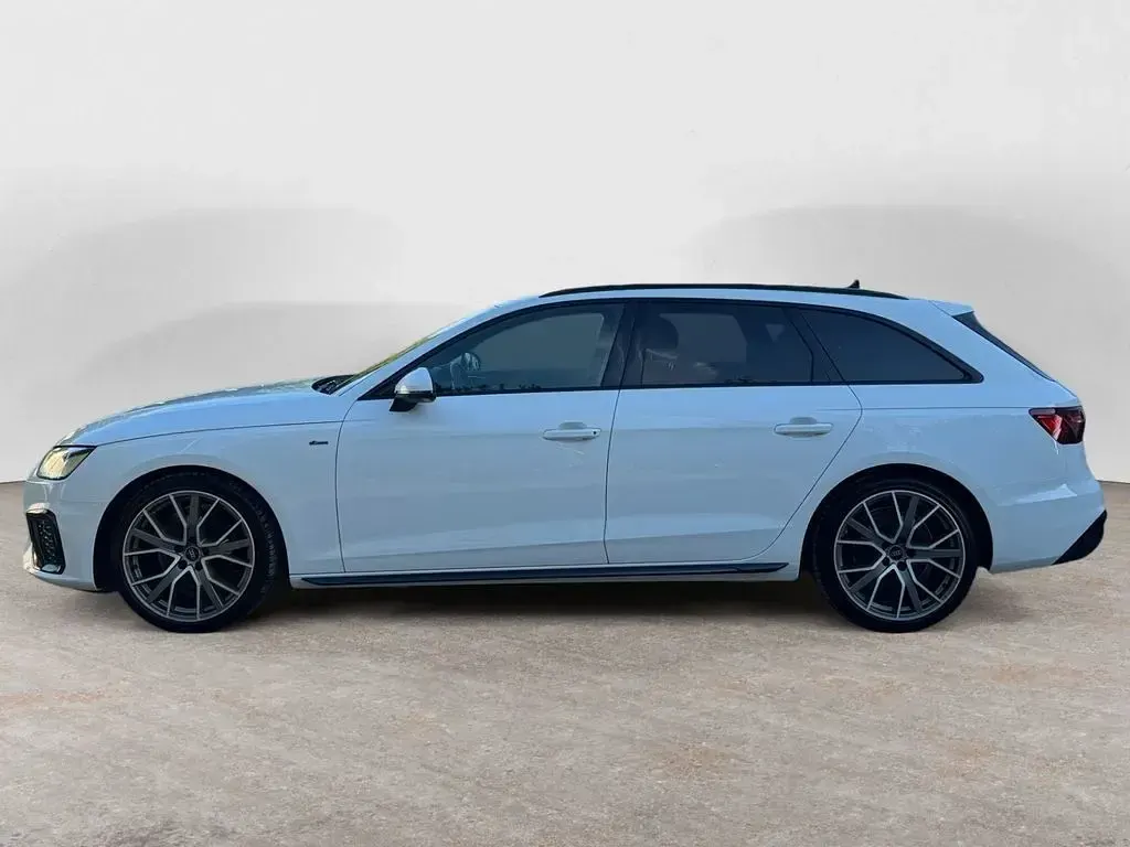 Gebraucht Audi A4 Competition 150 PS (110 kW) 2023 Ibisweiß Kombi