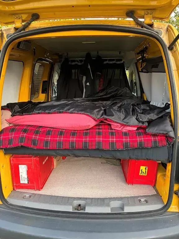 Gebraucht VW Caddy Life 69 PS (50 kW) 2008 Gelb Van / Kleinbus