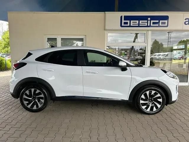 Używany Ford Puma Titanium 125 KM (91 kW) 2024 Biały SUV