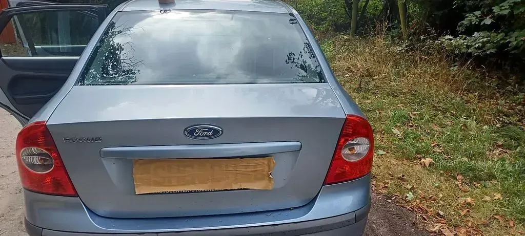 Gebraucht Ford Focus 101 PS (74 kW) 2006 Silber Limousine