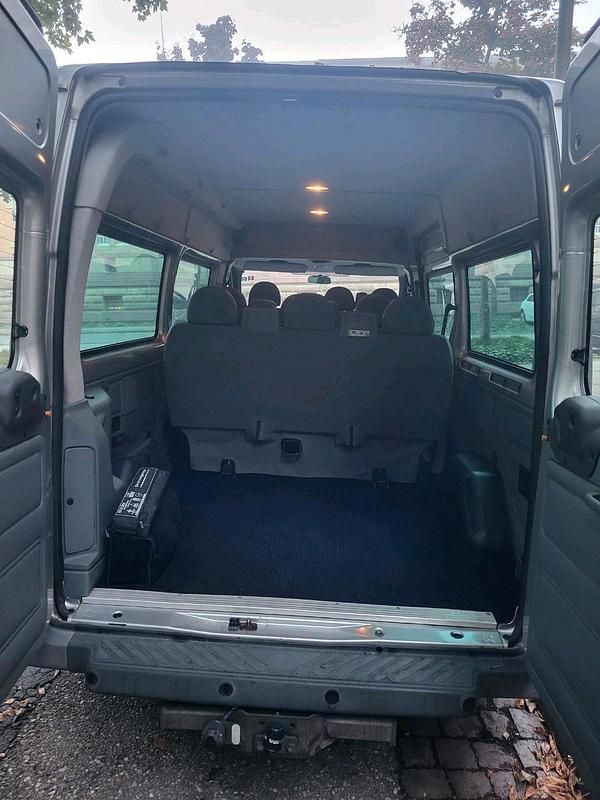 Gebraucht Ford Transit Trend 125 PS (91 kW) 2014 Silber Van / Kleinbus