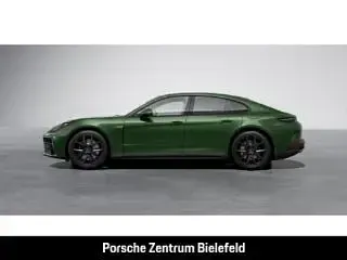 Gebraucht Porsche Panamera 4 E-Hybrid 470 PS (345 kW) 2024 Grün Kleinwagen