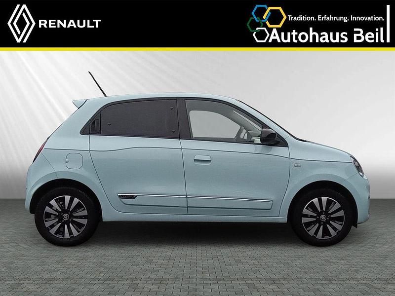 Gebraucht Renault Twingo Techno 60 kW (82 PS) 2023 Pastellblau Kleinwagen