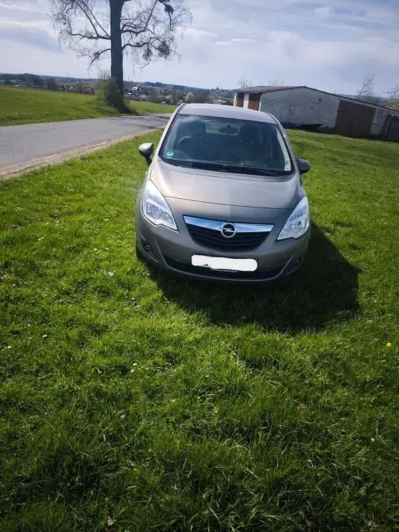 Gebraucht Opel Meriva Selection 101 PS (74 kW) 2011 Grau Van / Kleinbus