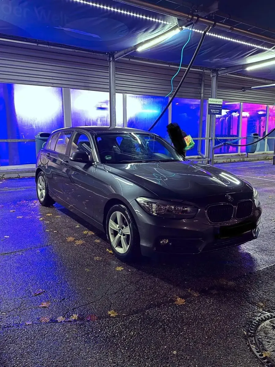 Gebraucht BMW 118 136 PS (100 kW) 2017 Grau Kleinwagen
