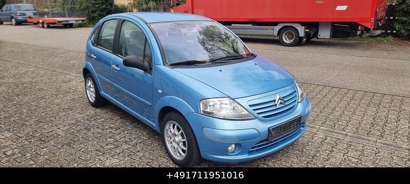 Gebraucht Citroën C3 Exclusive 73 PS (53 kW) 2003 Blau Limousine
