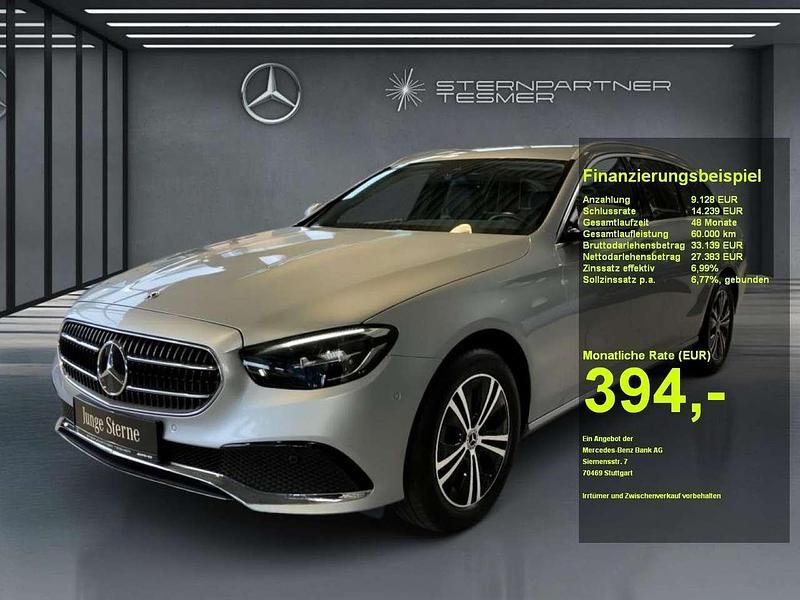 Silber Gebraucht 2022 Mercedes E220 Avantgarde Limousine | 36.240 € (Superpreis) - Bild 1/3