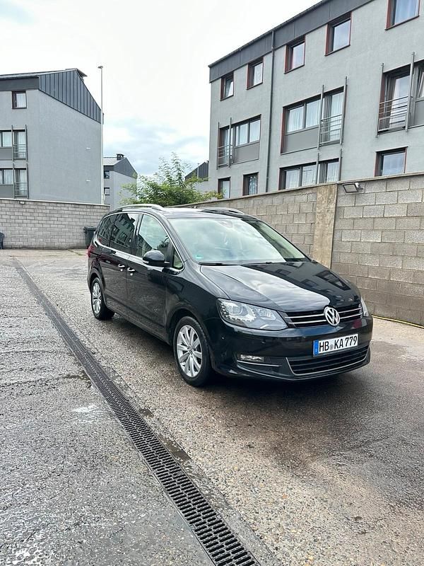 Gebraucht VW Sharan 140 PS (102 kW) 2013 Schwarz Van / Kleinbus