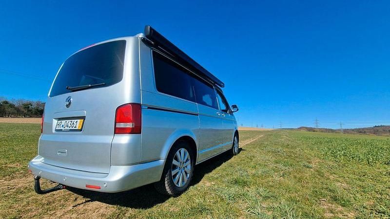 Gebraucht VW Multivan 179 PS (131 kW) 2010 Silber Van