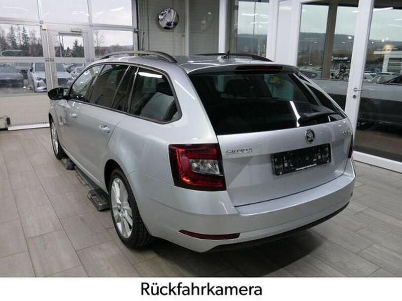 Gebraucht Skoda Octavia Drive 150 PS (110 kW) 2017 Silber Kombi