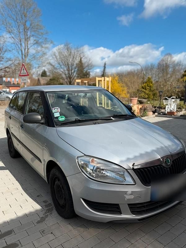 Gebraucht Skoda Fabia 90 PS (66 kW) 2011 Silber Kombi