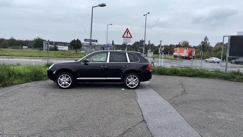 Schwarz Gebraucht 2006 Porsche Cayenne Turbo SUV | 8.100 € (Guter Preis) - Bild 1/4