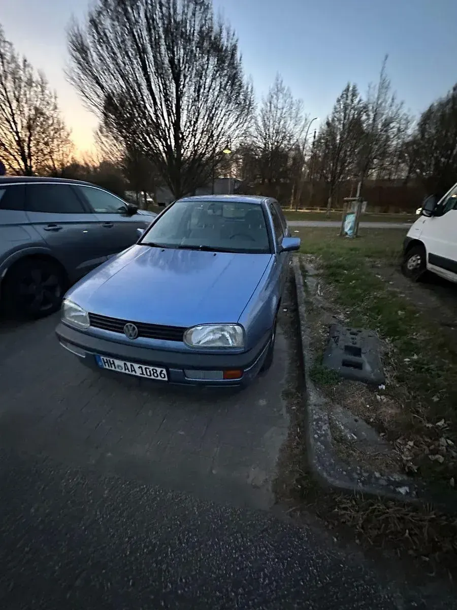 Gebraucht VW Golf III 90 PS (66 kW) 1994 Blau Kombi