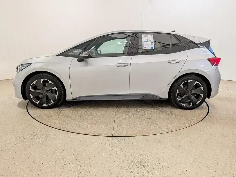 Gebraucht Cupra Born 169 kW (231 PS) 2023 Geysirsilber Kleinwagen