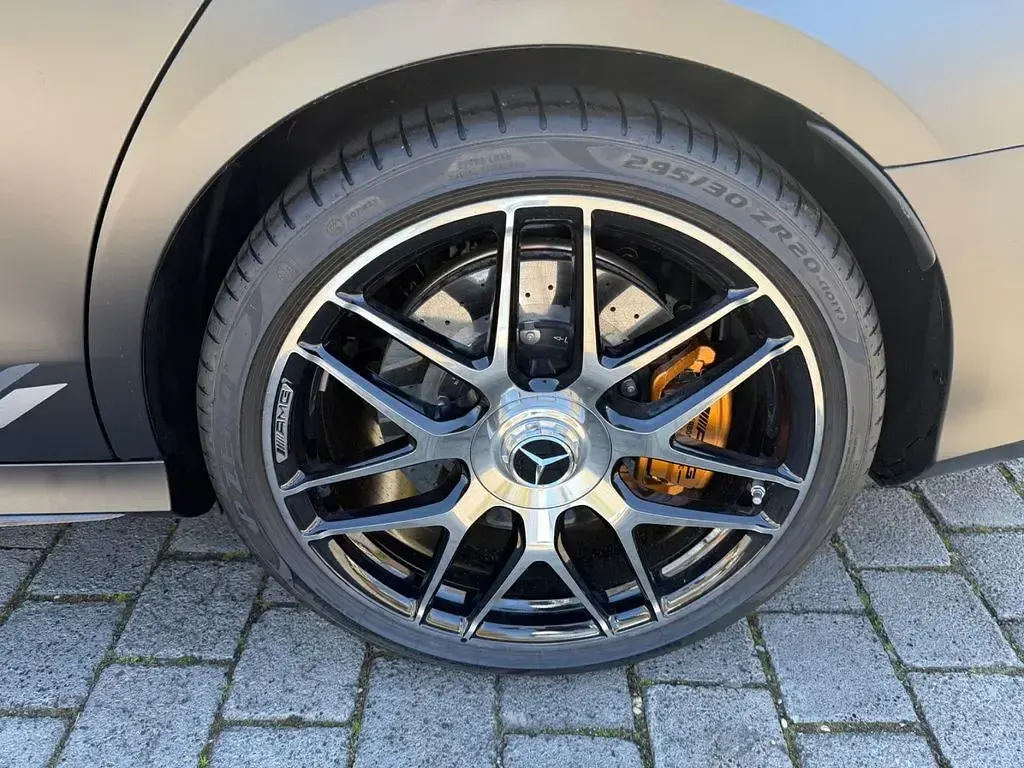 Gebraucht Mercedes E63S AMG AMG 612 PS (450 kW) 2022 Designo graphitgrau magno Limousine