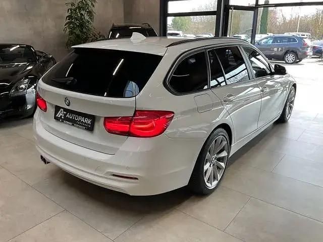 Gebraucht BMW 320 Advantage 184 PS (135 kW) 2018 Weiß Kombi
