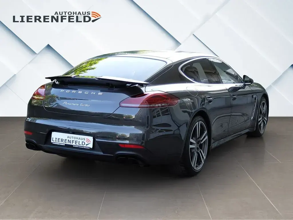 Gebraucht Porsche Panamera Turbo 519 PS (381 kW) 2014 Grau Kleinwagen