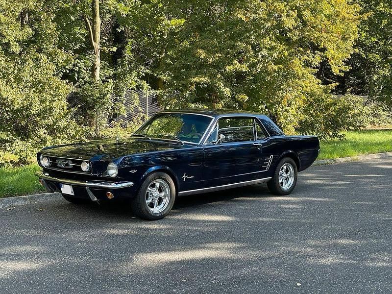 Blau Gebraucht 1966 Ford Mustang Coupé | 39.990 € - Bild 1/4