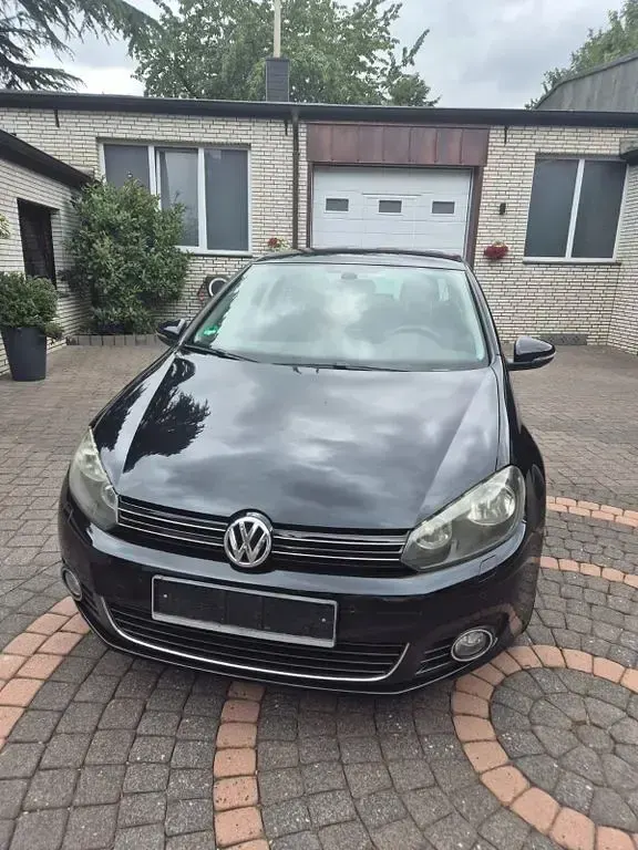 Gebraucht VW Golf VII 80 PS (58 kW) 2012 Schwarz Limousine