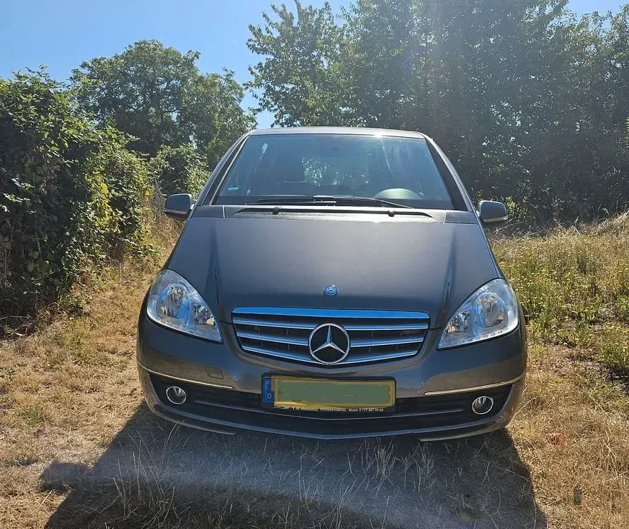 Gebraucht Mercedes A170 Elegance 116 PS (85 kW) 2008 Grau Van / Kleinbus