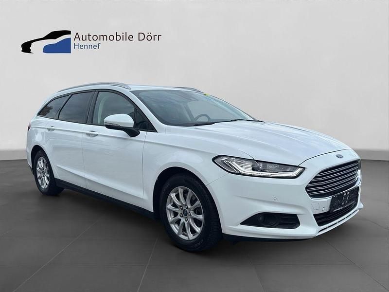 Weiß Gebraucht 2018 Ford Mondeo Limousine | 12.999 € (Fairer Preis) - Bild 1/4