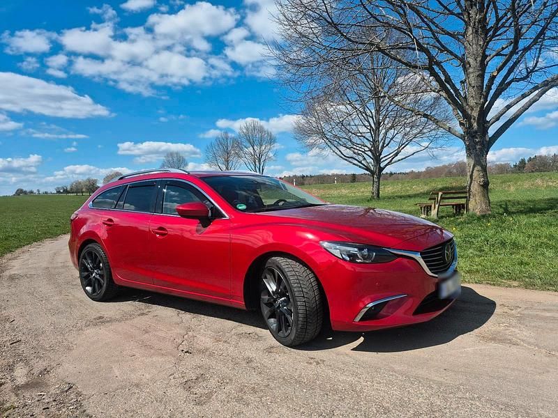 Usata Mazda 6 175 CV (128 kW) 2016 Rosso Station wagon