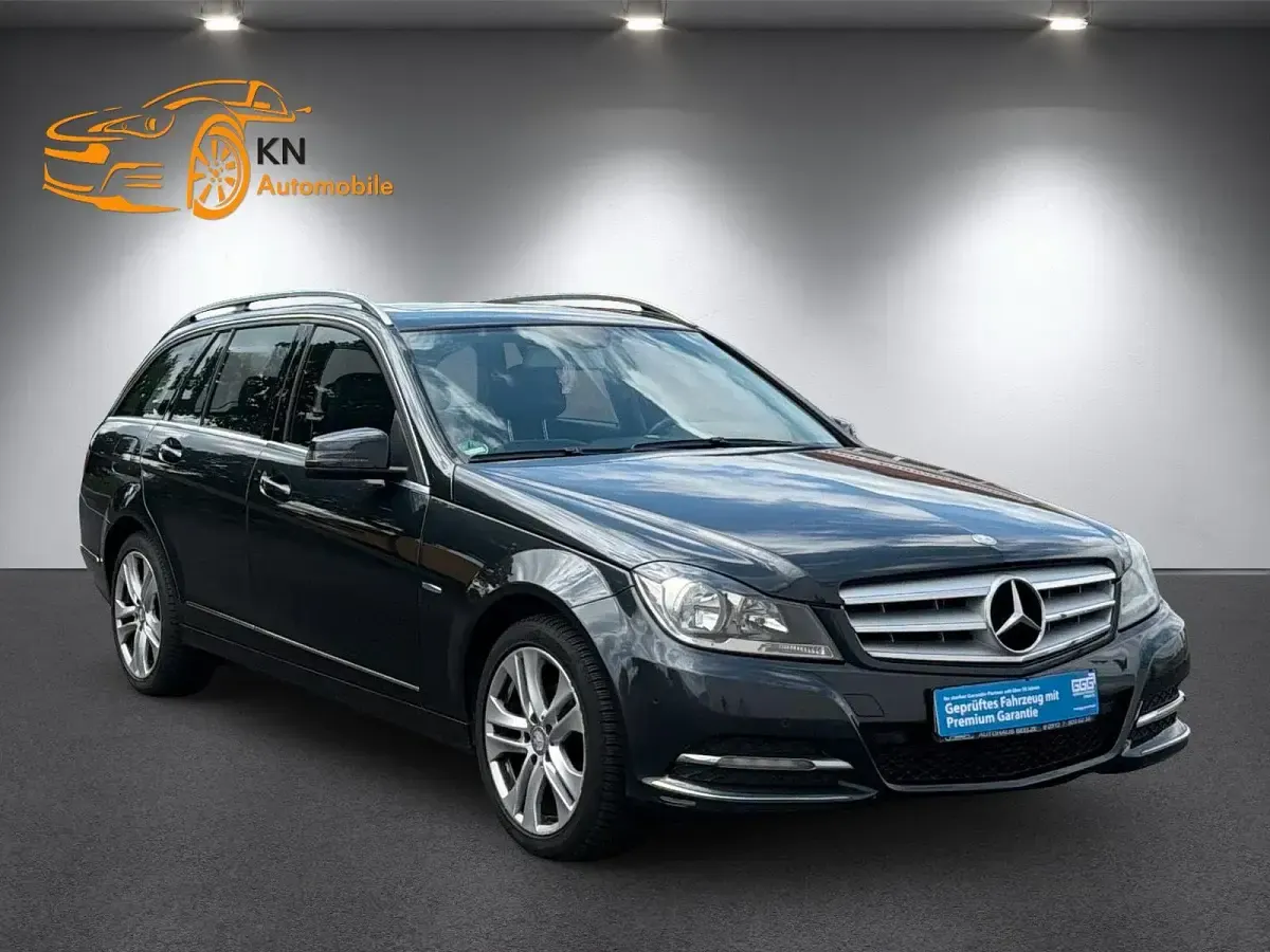 Gebraucht Mercedes C180 Avantgarde 120 PS (88 kW) 2012 Blau Kombi