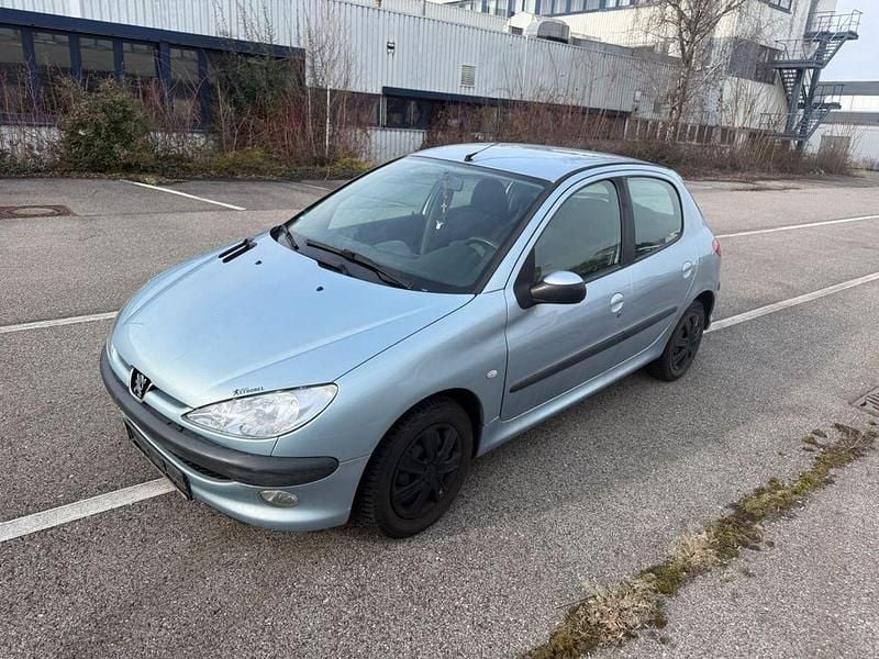 Gebraucht Peugeot 206 Filou 88 PS (64 kW) 2004 Limousine