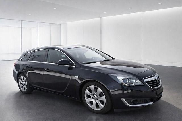 Gebraucht Opel Insignia 136 PS (100 kW) 2016 Schwarz Kombi