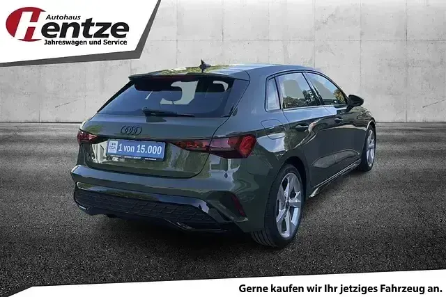 Gebraucht Audi A3 S-Line 150 PS (110 kW) 2025 Grün Limousine