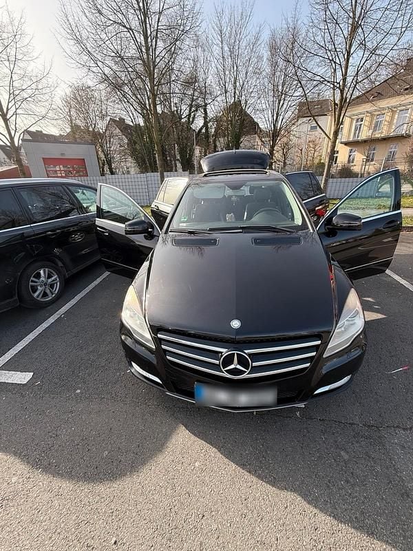 Gebraucht Mercedes R350 265 PS (194 kW) 2011 Schwarz Van / Kleinbus