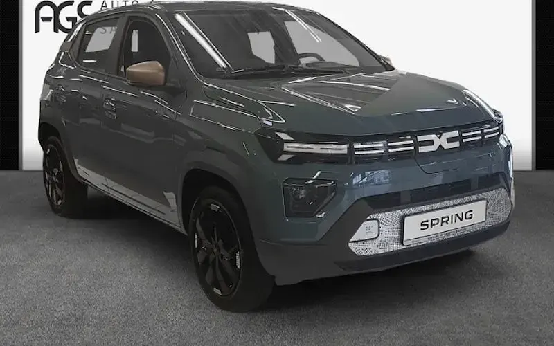 Second-hand Dacia Spring Extreme 47 kW (65 CP) 2024 Albastru Hatchback