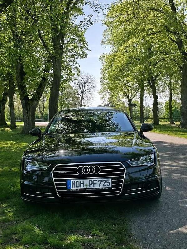 Gebraucht 2016 Audi A7 Sportback Comfort Kleinwagen | 17.000 € (Superpreis) - Bild 1/4