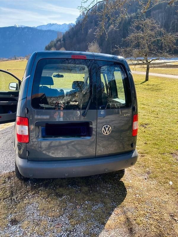 Gebraucht VW Caddy Life 80 PS (58 kW) 2010 Grau Van / Kleinbus