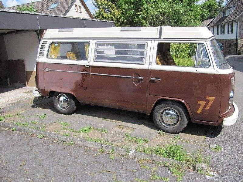 Gebraucht VW T2 101 PS (74 kW) 1978 Braun Van