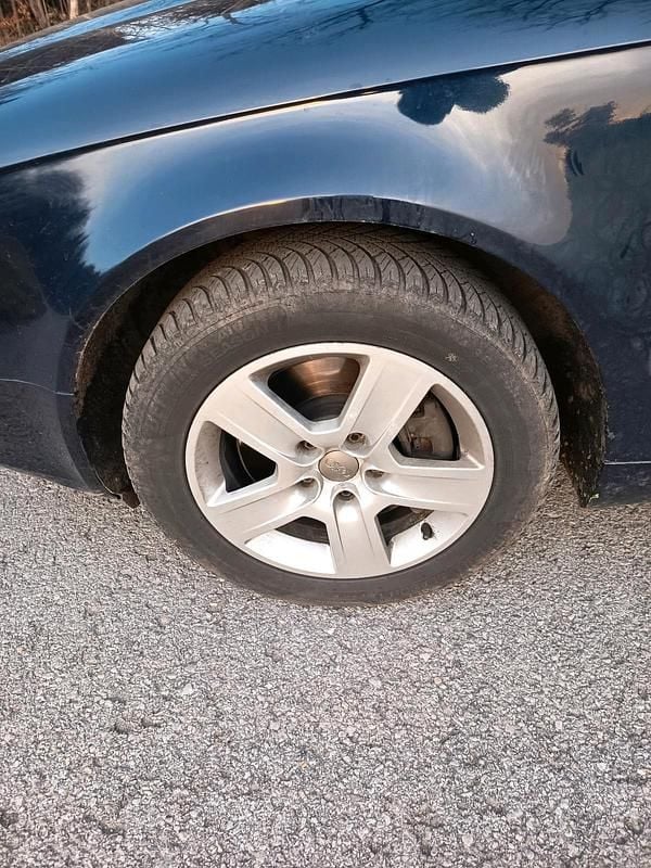 Gebraucht Audi A4 160 PS (117 kW) 2005 Blau Kombi