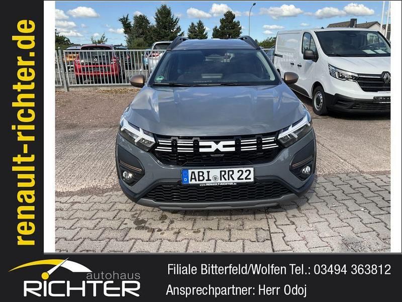 Gebraucht Dacia Jogger Extreme 110 PS (80 kW) 2025 Grau Van / Kleinbus