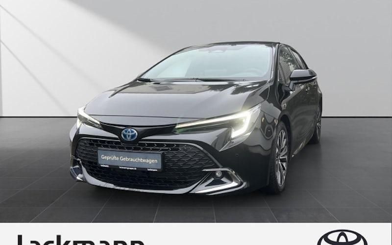 Gebraucht Toyota Corolla Team 140 PS (102 kW) 2024 Black mica Limousine