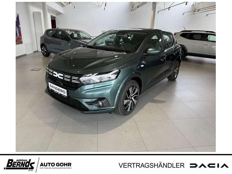 Zedergrün Neu 2025 Dacia Sandero Expression Kleinwagen | 18.319 € (Fairer Preis) - Bild 1/4