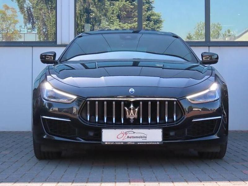 Gebraucht Maserati Ghibli GT 330 PS (242 kW) 2022 Schwarz Coupé