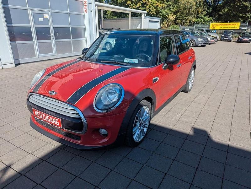 Rot Gebraucht 2014 Mini Cooper D Kleinwagen | 8.990 € (Fairer Preis) - Bild 1/4