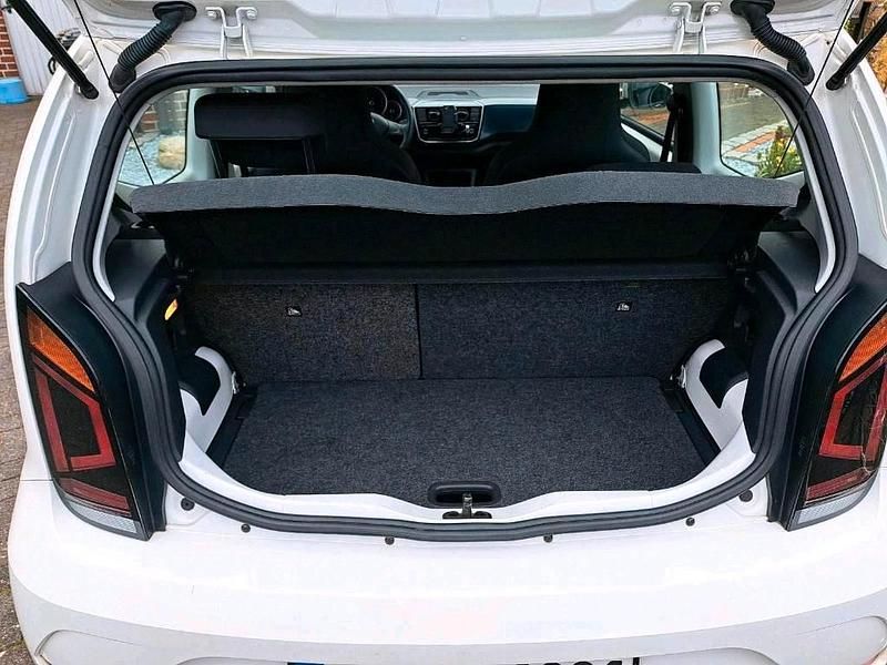 Usata VW up! 60 CV (44 kW) 2017 Bianco Utilitaria