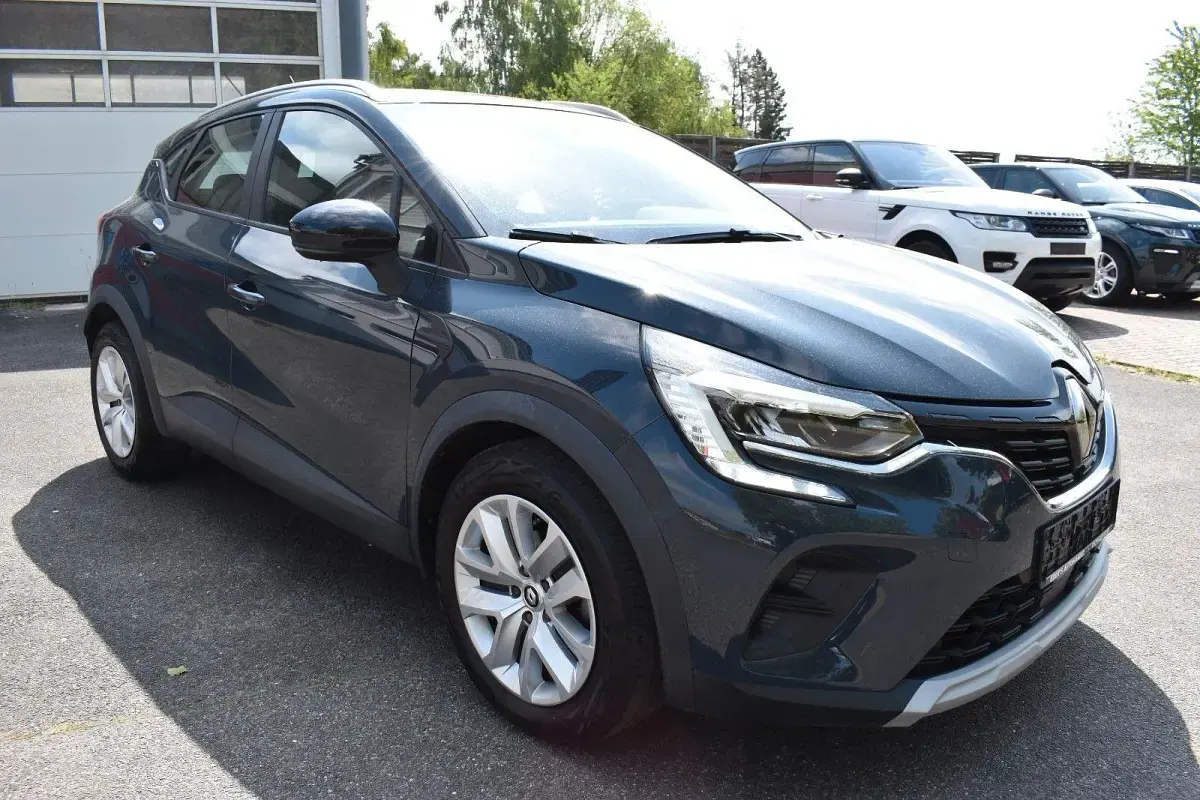 Gebraucht Renault Captur Zen 91 PS (66 kW) 2021 Blau SUV