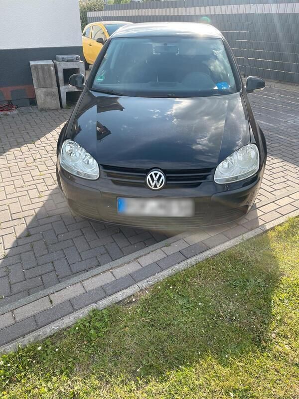Schwarz Gebraucht 2005 VW Golf IV Kleinwagen | 580 € (Superpreis) - Bild 1/4