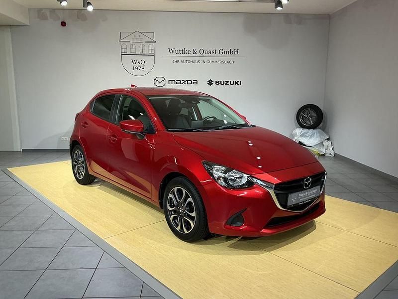 Rot Gebraucht 2018 Mazda 2 Kizoku Limousine | 12.950 € (Fairer Preis) - Bild 1/4