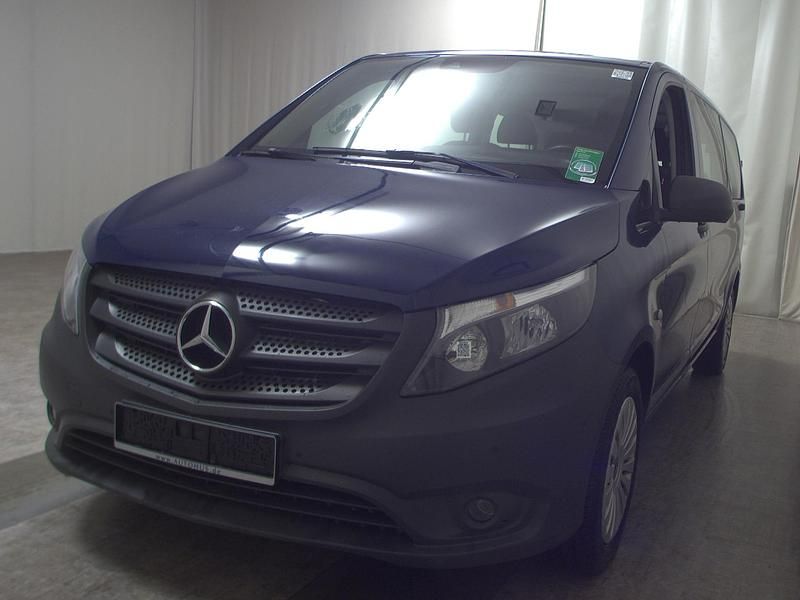 Gebraucht Mercedes Vito 136 PS (100 kW) 2023 Blau Van