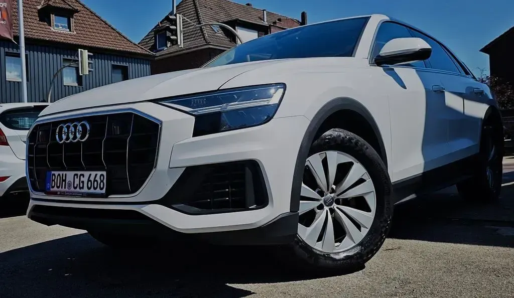 Gebraucht Audi Q8 Sport 286 PS (210 kW) 2019 Weiß SUV