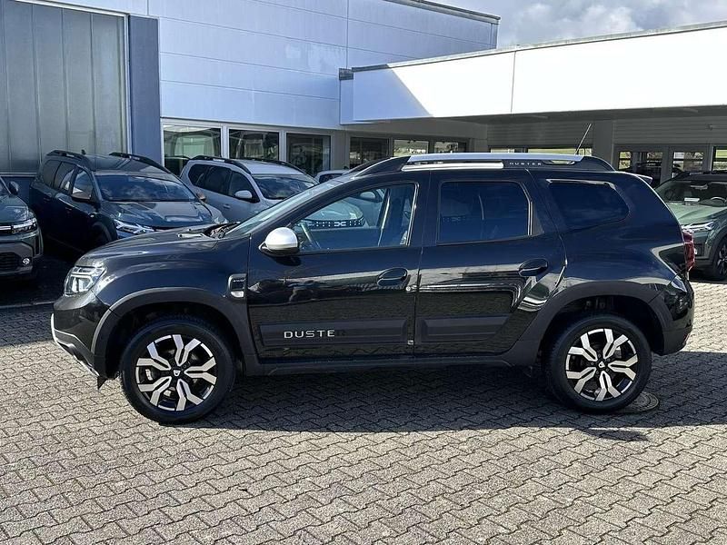 Gebraucht Dacia Duster Prestige 150 PS (110 kW) 2022 Perlmuttschwarz SUV