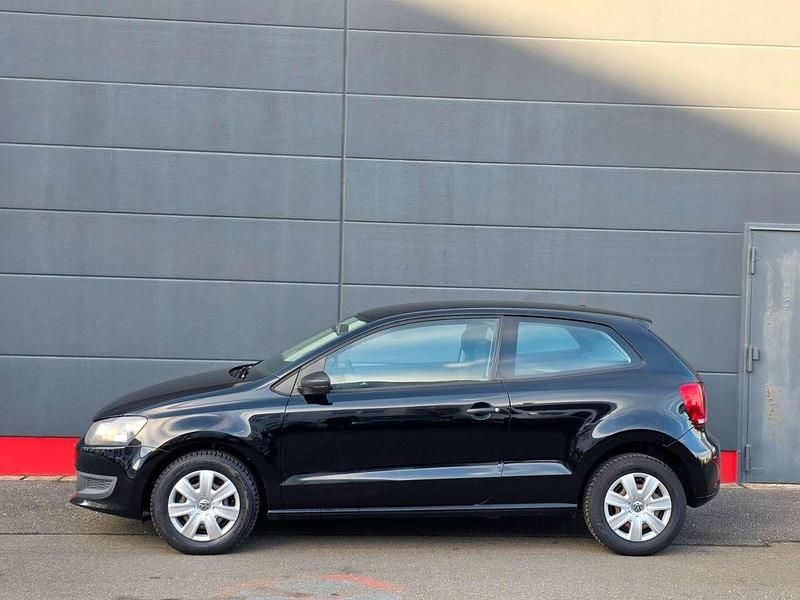 Gebraucht VW Polo Trendline 69 PS (50 kW) 2014 Schwarz Limousine